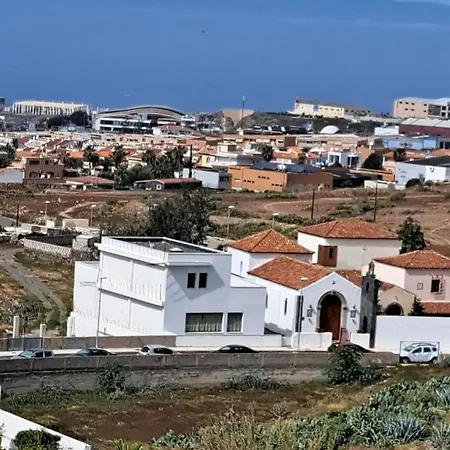Very Comfy Calle Castillo 30 With A Beautiful Terrace Apartamento *